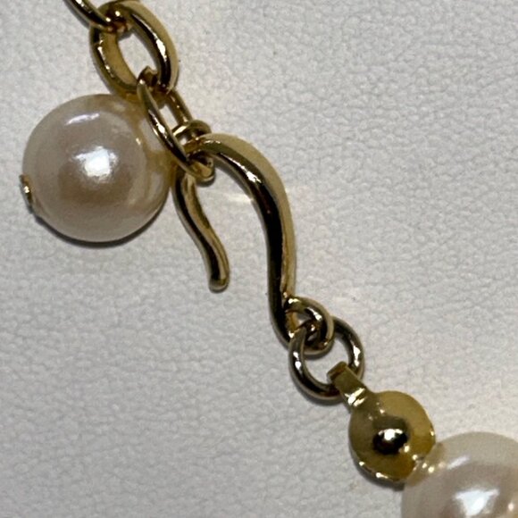 Vintage Faux Pearl Torsade Necklace With Ornate Gold-Tone Pendant & Rhinestones - Picture 12 of 14